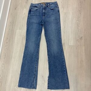 Joes Jeans Hi Honey High Rise Curvy Bootcut Size 31 Medium Wash Raw Slit Hem